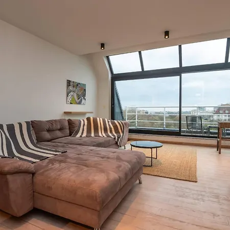 3 Bedroom With A Magnificent View Daire Oostende