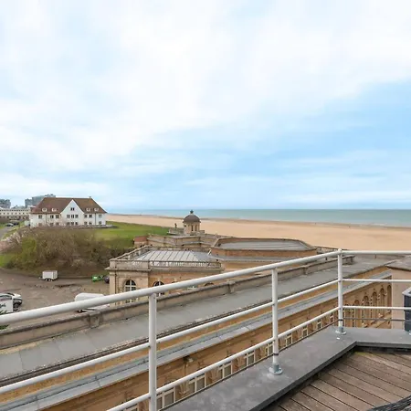 3 Bedroom With A Magnificent View Ostenda